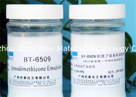 Nhũ tương Cationic Amino Dầu silicone Sửa chữa Tóc hư tổn 30 ± 5 Nội dung rắn